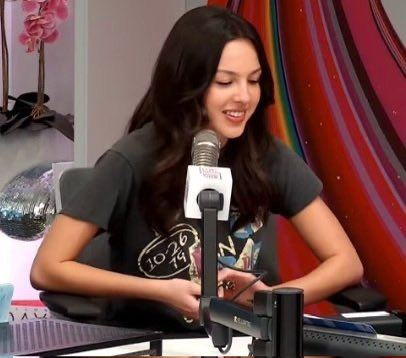 Access Olivia Rodrigo tweet media