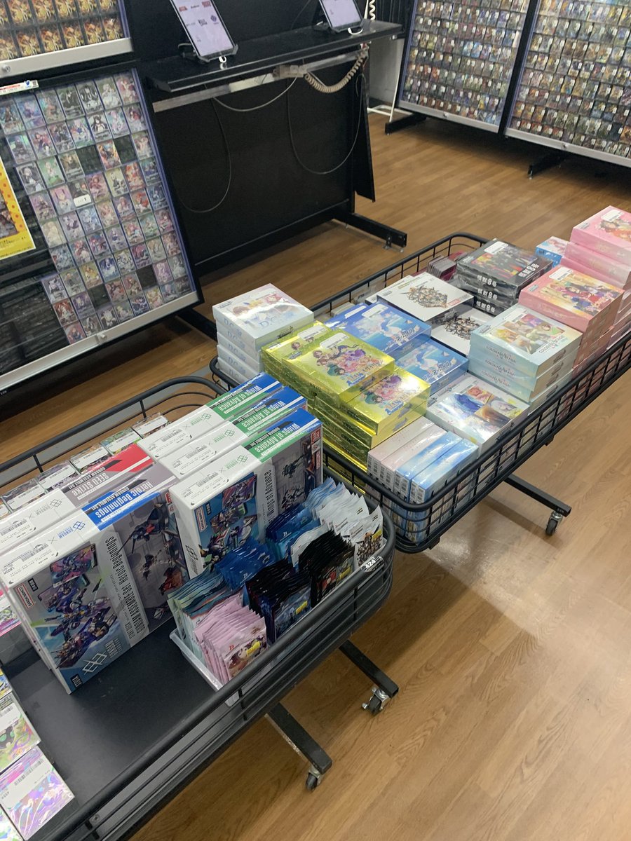 ✨【トレホビ館】入荷情報✨ ＃ヴァイスシュヴァルツ 未開封BOXをお