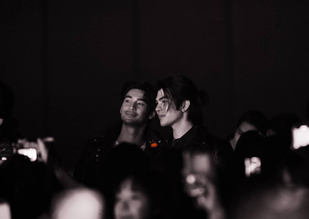 《ส้มๆๆ ยกแอคให้มอป 🌙🎂🦩 tweet media