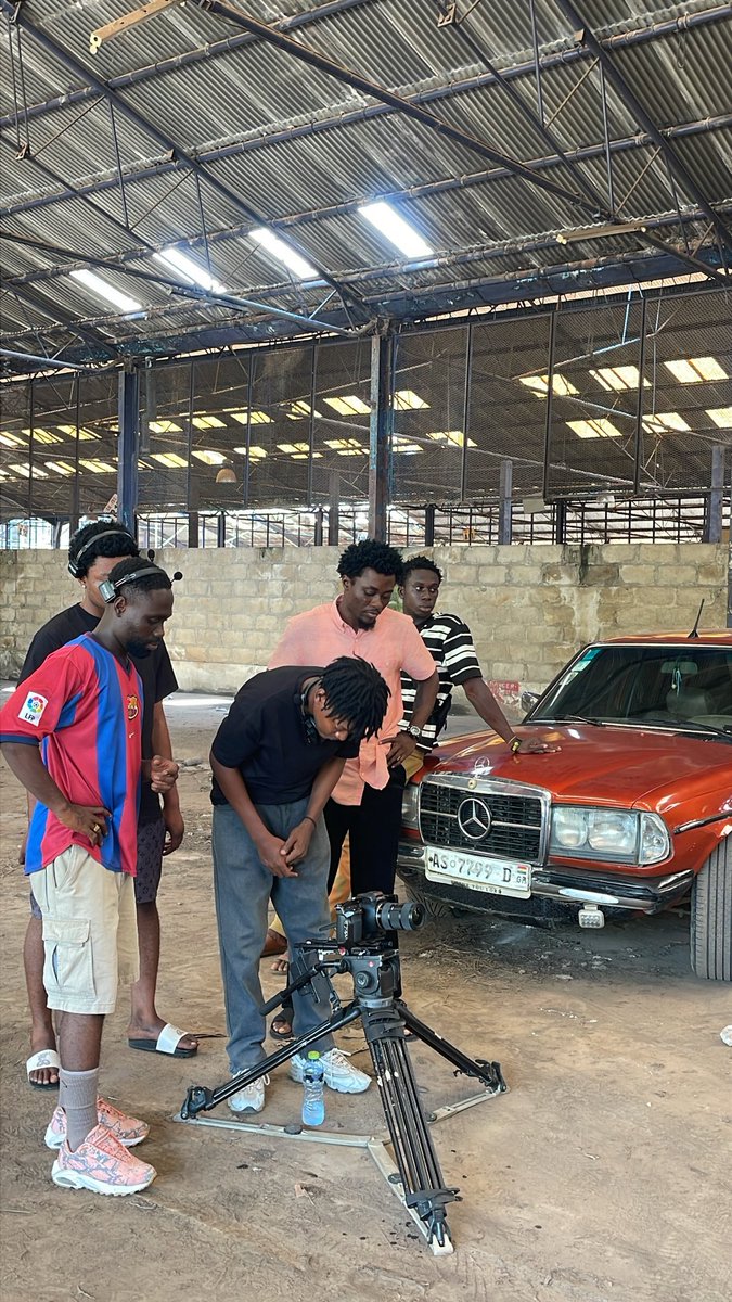 👑🐐™️ tweet media