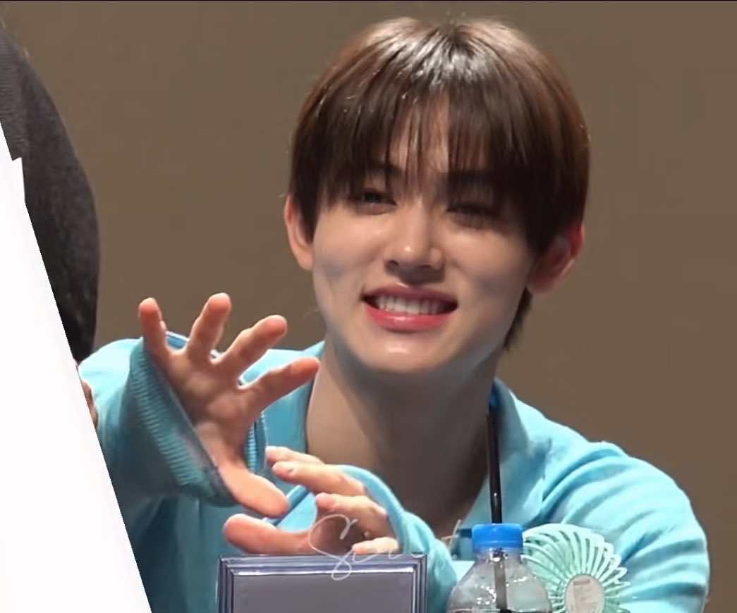 ★ 서유니 ★ tweet media