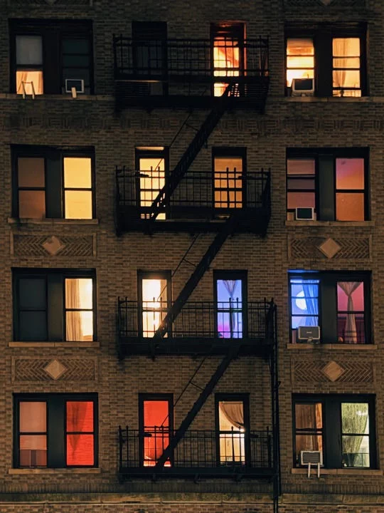 reminiscinbby's tweet photo. every window tells a different story https://t.co/9cUWjv7maI