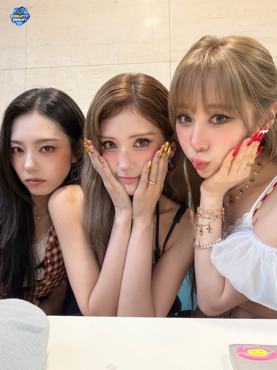 M COUNTDOWN tweet media