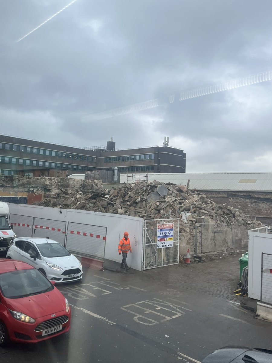 Mark Hannah tweet media