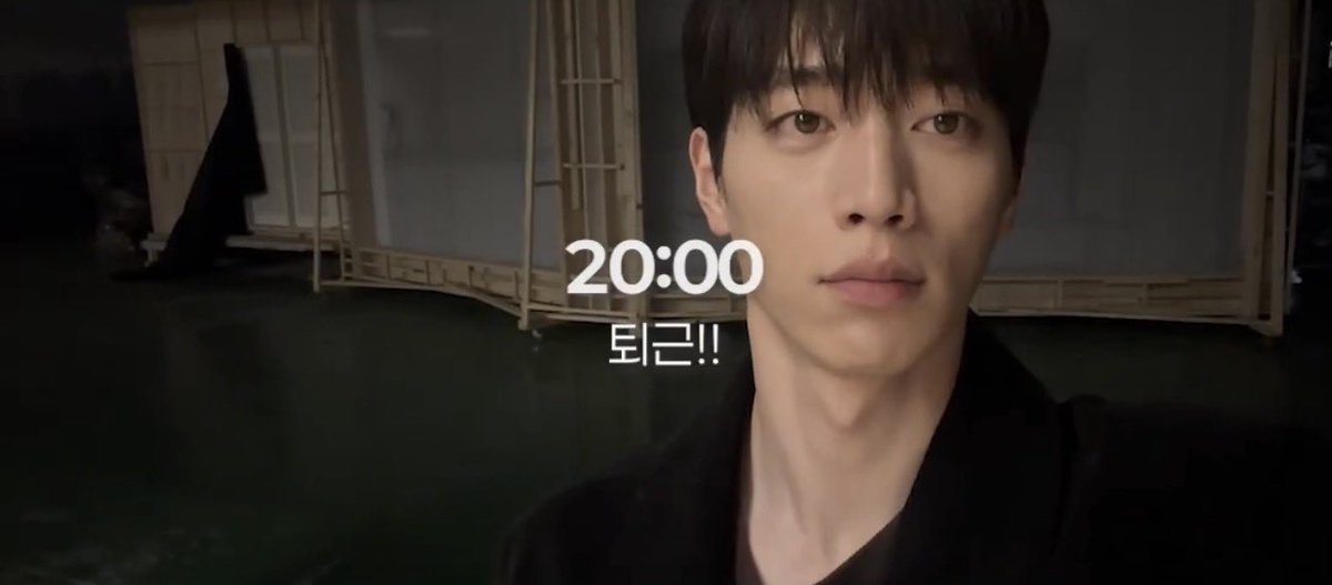 ilikehandsomee's tweet photo. 씨발.. 서강준 셋로그 얼굴 볼사람  아 https://t.co/6Ob3tPst1P