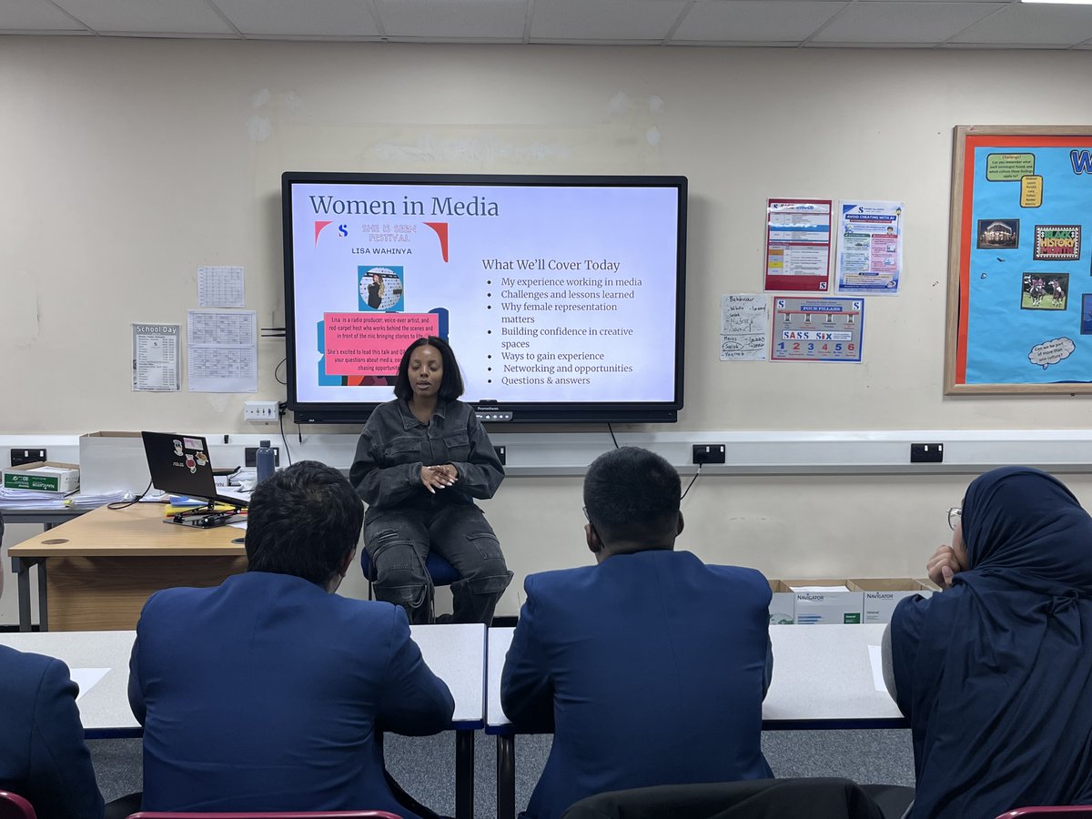 StepneyAS's tweet photo. We were delighted to welcome the incredibly talented Lisa Wahinya to SASS for an inspiring workshop on the importance of female representation in the media industry. #StepneyAllSaints #LisaWahinya #WomenInMedia #FemaleRepresentation #MediaIndustry #StudentWorkshops https://t.co/MTmT9mxMWM
