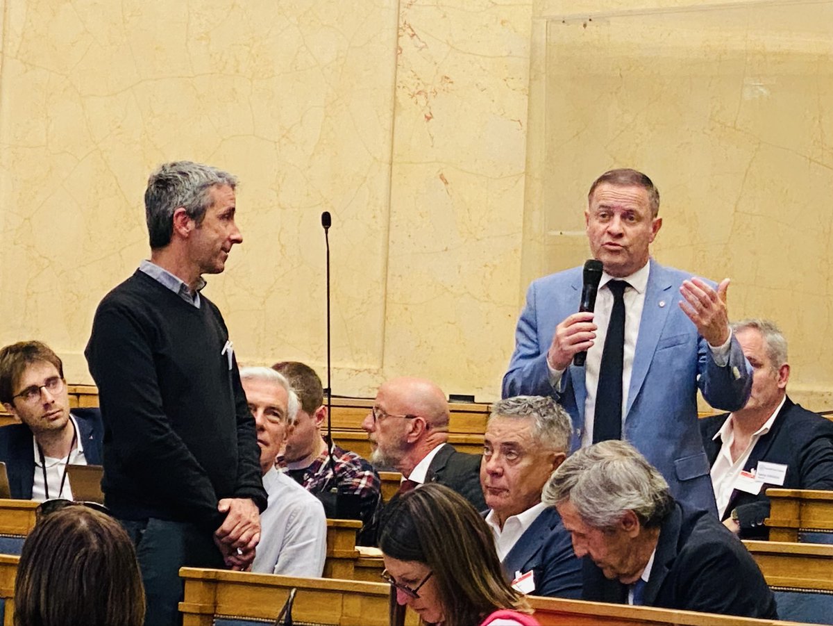 bmicouleau's tweet photo. Colloque Fédération Grandir Sans Cancer à l’invitation du Député Vincent THIEBAUT, auteur de la PPL transpartisane visant à améliorer la protection et l’accompagnement des parents d’enfants atteints de cancers  en sécurisant un financement pérenne pour la recherche pédiatrique https://t.co/wT8wfncD60