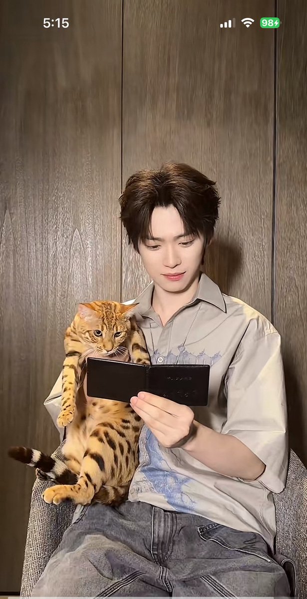 Anotherlurkingryeo tweet media