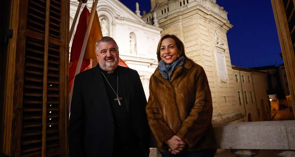 arainfonoticias's tweet photo. Juezas y Jueces para la Democracia denuncia el “desmantelamiento” de las políticas públicas contra la violencia machista en Zaragoza: https://t.co/EqmLfRxIqN

👉 Señalan al proyecto municipal “parroquias seguras” del Ayuntamiento de Zaragoza como “el último y especialmente grave episodio”