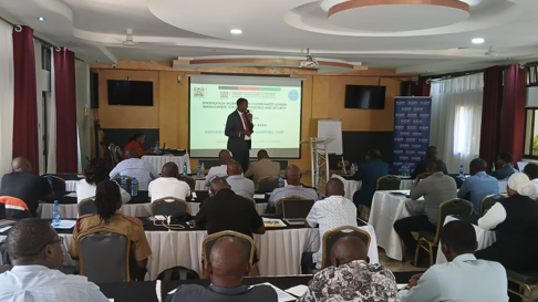 yhamadaiom's tweet photo. Under the BMM Programme, IOM &amp; the Border Management Secretariat trained frontline officials in Busia on Coordinated Border Management, enhancing inter-agency cooperation, trade, and responses to irregular migration, strengthening border governance at the Kenya–Uganda border 🇰🇪🇺🇬 https://t.co/W90Isyrui8