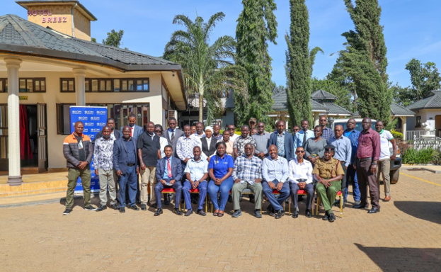yhamadaiom's tweet photo. Under the BMM Programme, IOM &amp; the Border Management Secretariat trained frontline officials in Busia on Coordinated Border Management, enhancing inter-agency cooperation, trade, and responses to irregular migration, strengthening border governance at the Kenya–Uganda border 🇰🇪🇺🇬 https://t.co/W90Isyrui8