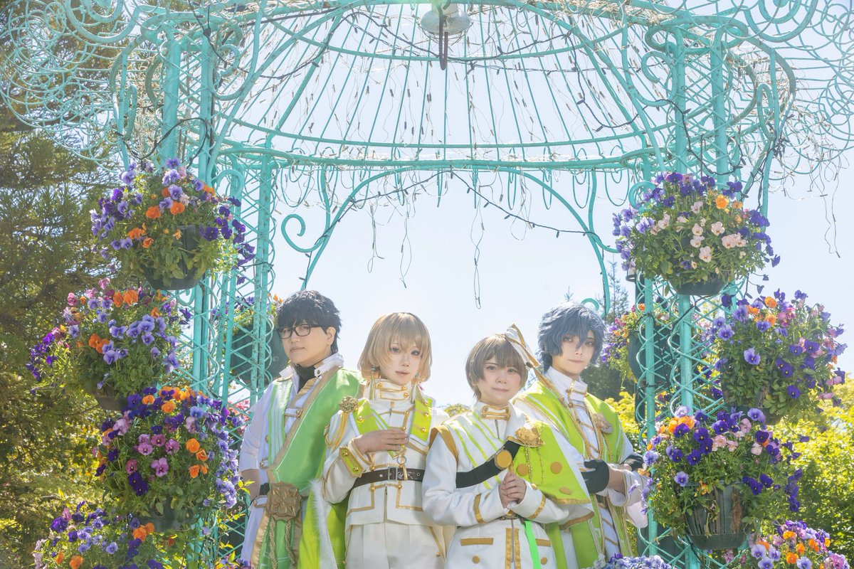 1n_tb's tweet photo. 【cos】
魔法使いの約束

笑顔が溢れるそんな毎日

photo  SYOさん@syo_rey 
#コスメルinガーデンミュージアム比叡
#まほやく_cos https://t.co/HjdF0OKpSy