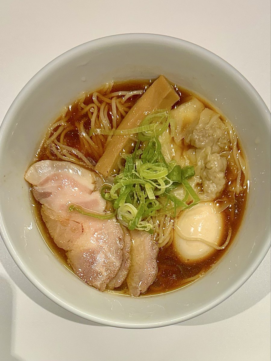 び〜る tweet media