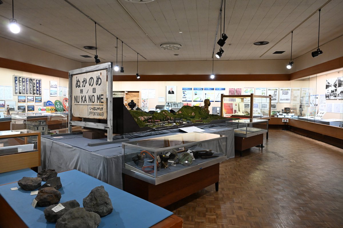 yhakubutsu's tweet photo. 【明日から特別展開催！】
県政１５０周年・昭和１００年記念特別展「#土木インフラストラクチャー ～県土に路を拓く～」明日から開催されます。
ジオラマや模型などから山形県の路を紹介しますので、是非お越しください！
23日（土）14時からはギャラリートークもあります！
 https://t.co/ITtxw38JFQ https://t.co/83CLhYaybd
