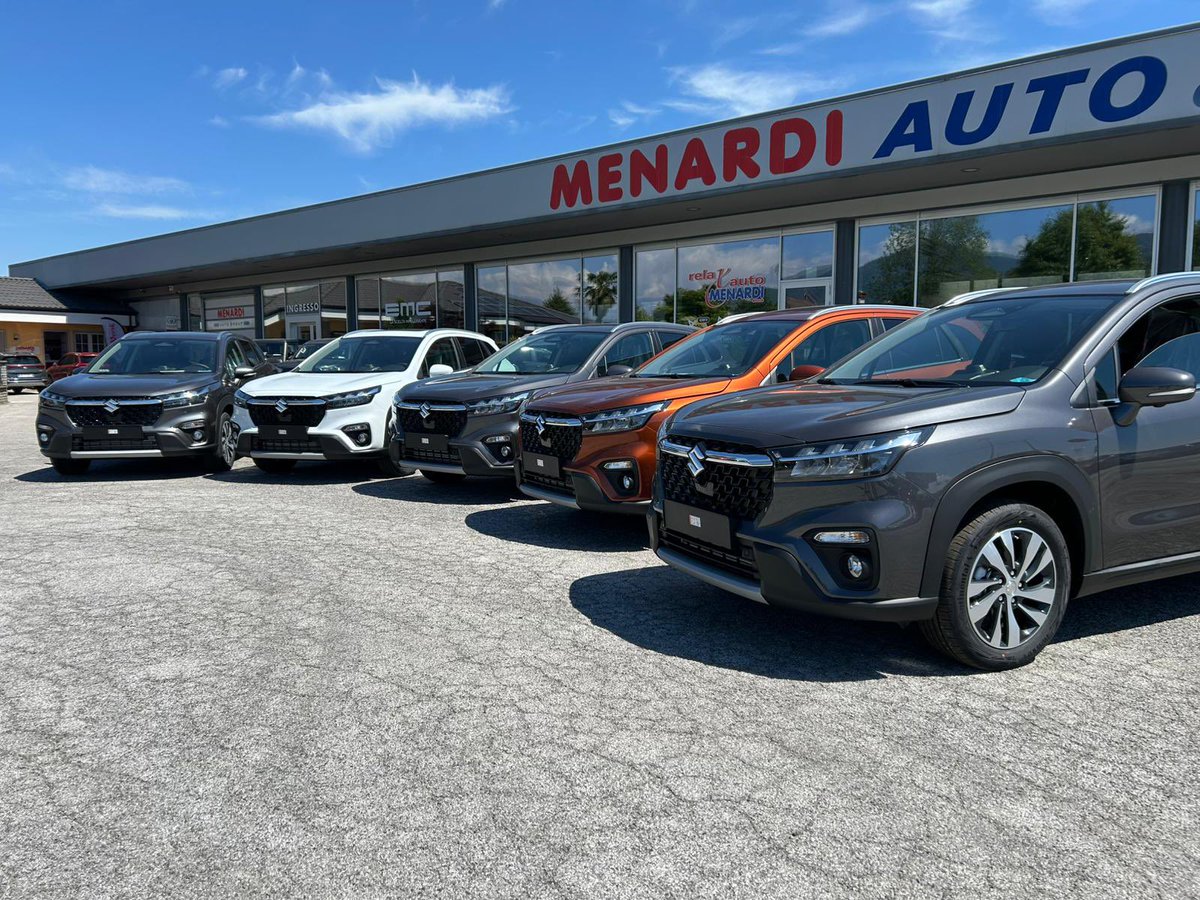MenardiAuto's tweet photo. 🛑 𝐍𝐔𝐎𝐕𝐈𝐒𝐒𝐈𝐌𝐈 𝐀𝐑𝐑𝐈𝐕𝐈: 𝐒𝐔𝐙𝐔𝐊𝐈 𝐒-𝐂𝐑𝐎𝐒𝐒! 🛑

Sono appena arrivate nel nostro showroom le nuovissime 𝗦𝘂𝘇𝘂𝗸𝗶 𝗦-𝗖𝗿𝗼𝘀𝘀 𝟭.𝟰 𝗛𝘆𝗯𝗿𝗶𝗱 110cv con trazione 4WD, nell’allestimento top di gamma 𝗧𝗢𝗣+! 🌟 https://t.co/TXIpYDDKsN