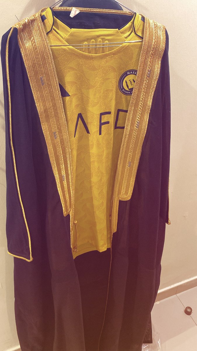 Hs_AM710's tweet photo. @Nawaf_STATS جاهزززز شويات بتغدا وع الملعب💛💛💛💛💛💛🏆🏆.. https://t.co/c43TDWOfNx