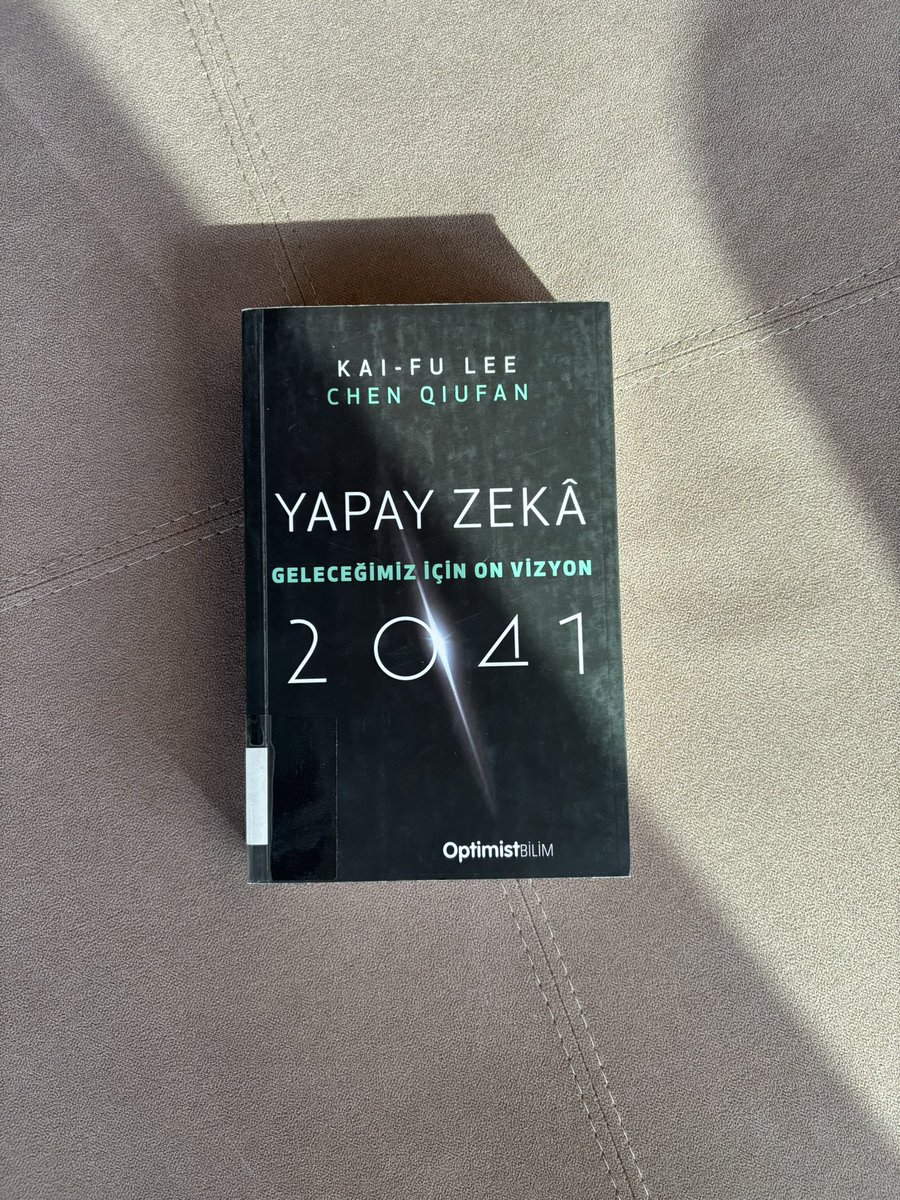 MEF Kütüphane tweet media