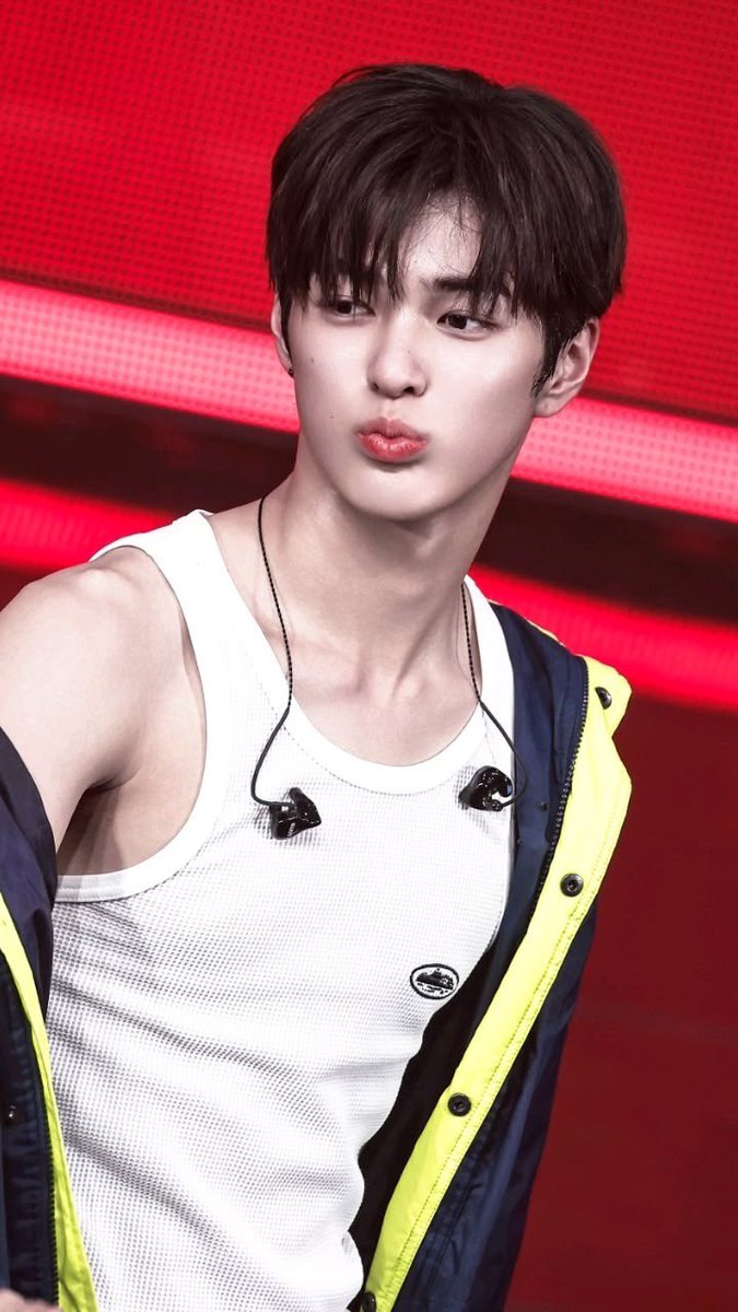 keonho pics tweet media