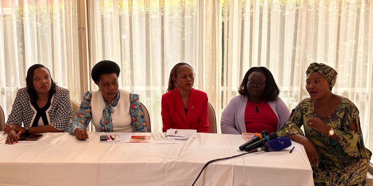 FOWODE_UGANDA's tweet photo. Hon @WinnieKiiza tells the public that one rotten apple does not spoil the whole basket. Uganda has many competent female leaders who are capable of delivering transformative leadership. Gender parity is a constitutional right &amp; women deserve equal representation in leadership. https://t.co/ZL7i9bMbbe