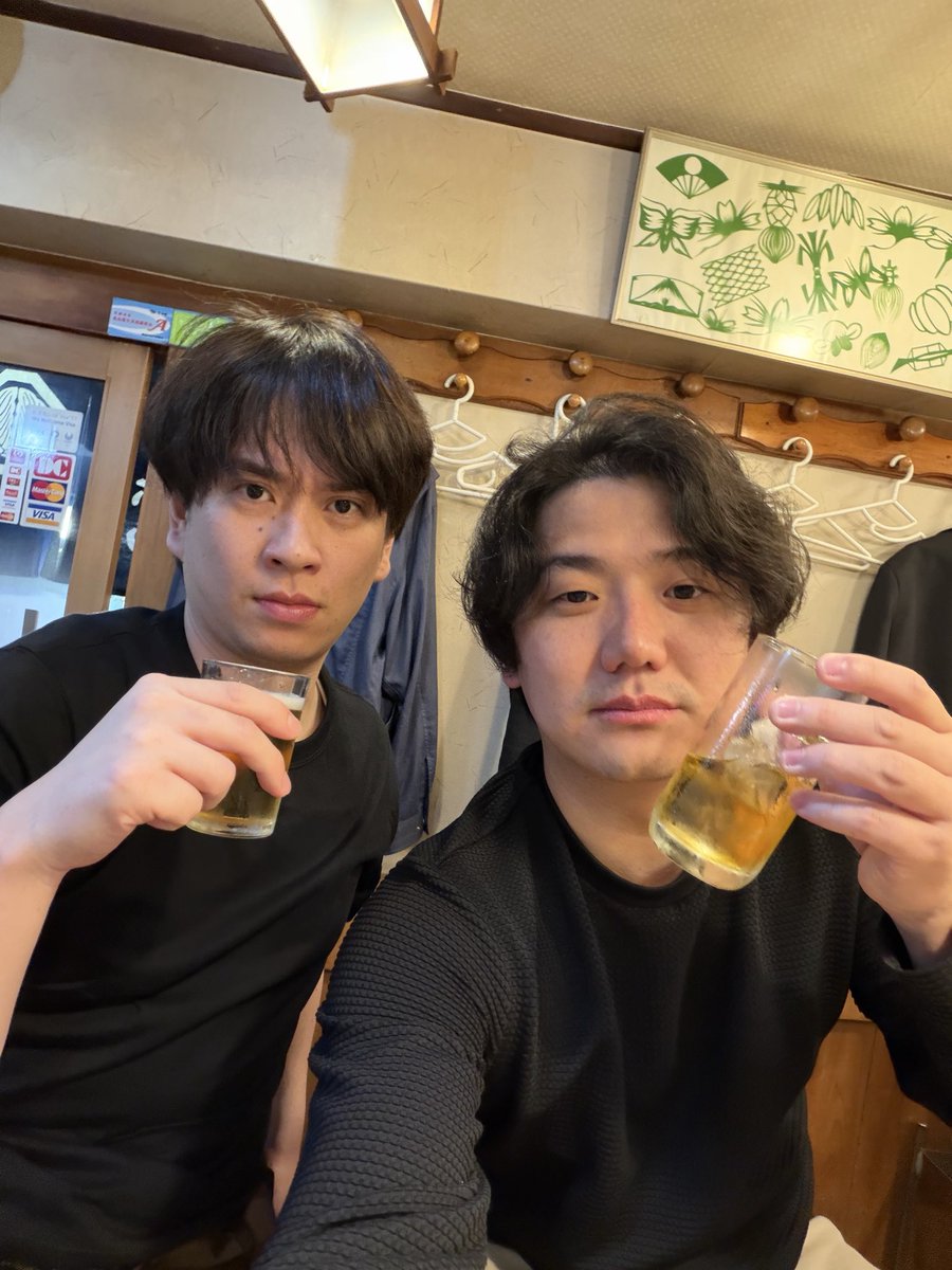 1013eishin's tweet photo. マツとスシ https://t.co/eyhFV1HNwe