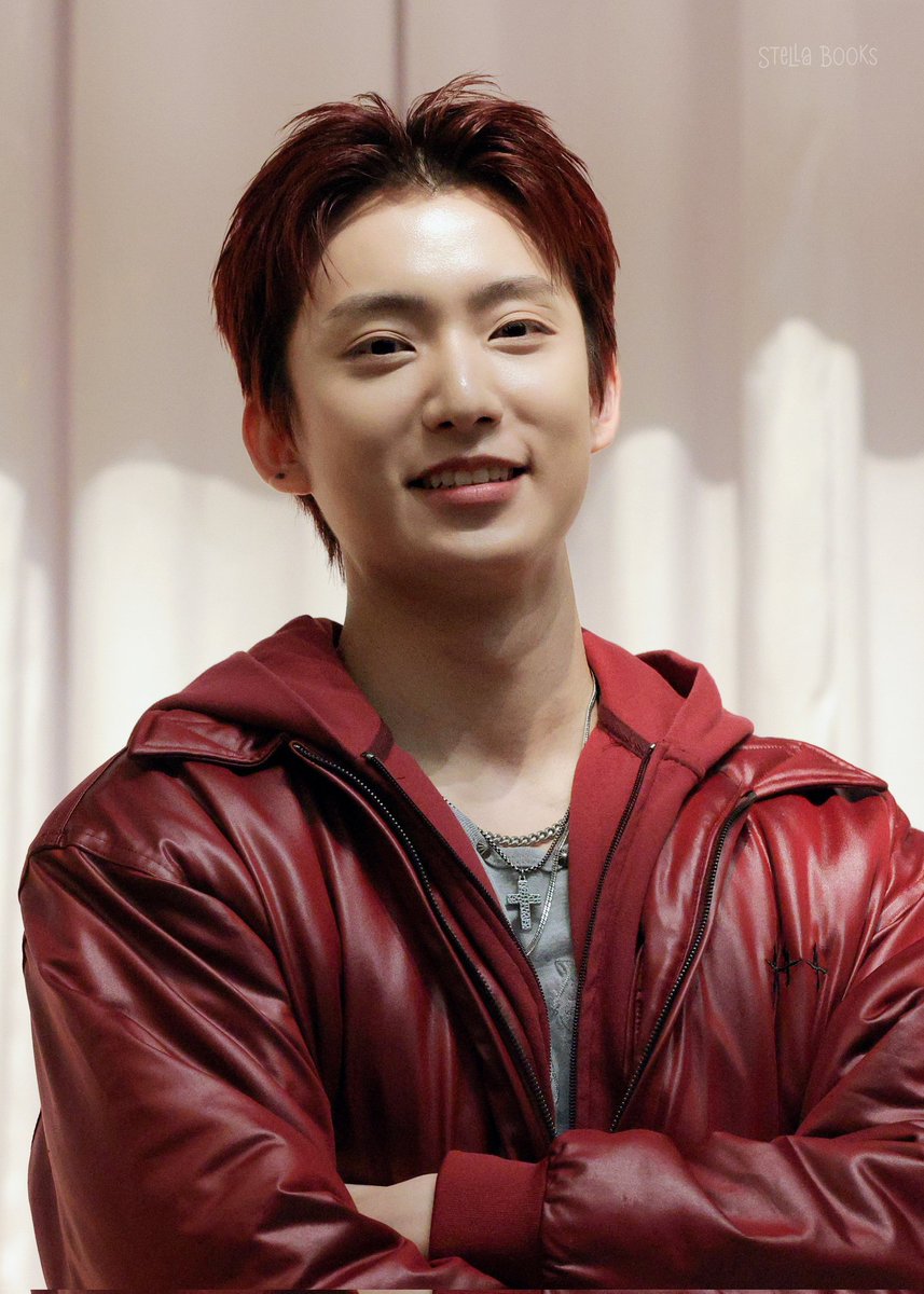 별책방 tweet media