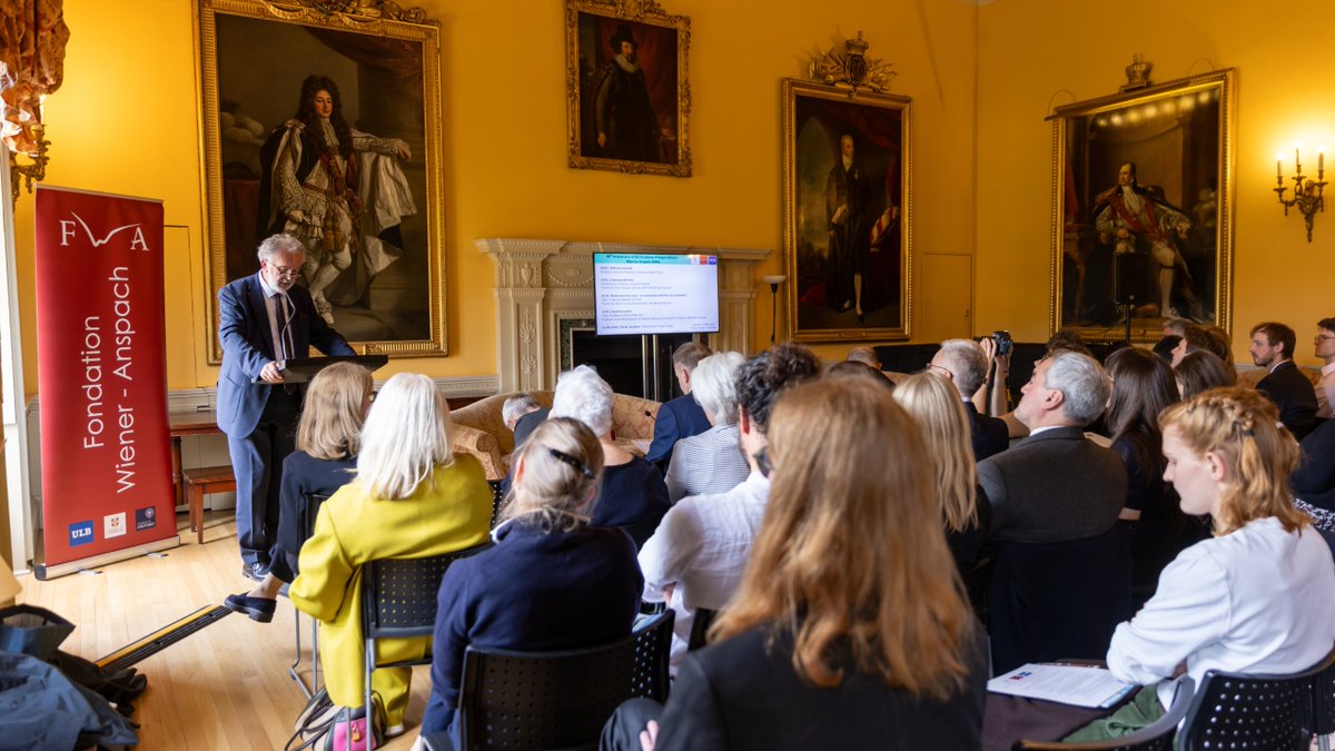 Cambridge University tweet media