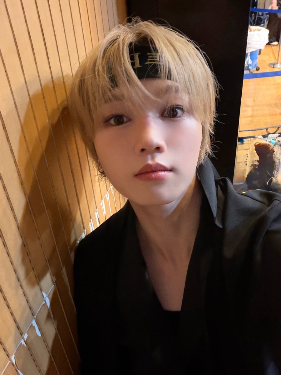 YOUNITE_twt's tweet photo. 2주차 Let’s Go !

#은호 #EUNHO https://t.co/yiyr2VX8Lf