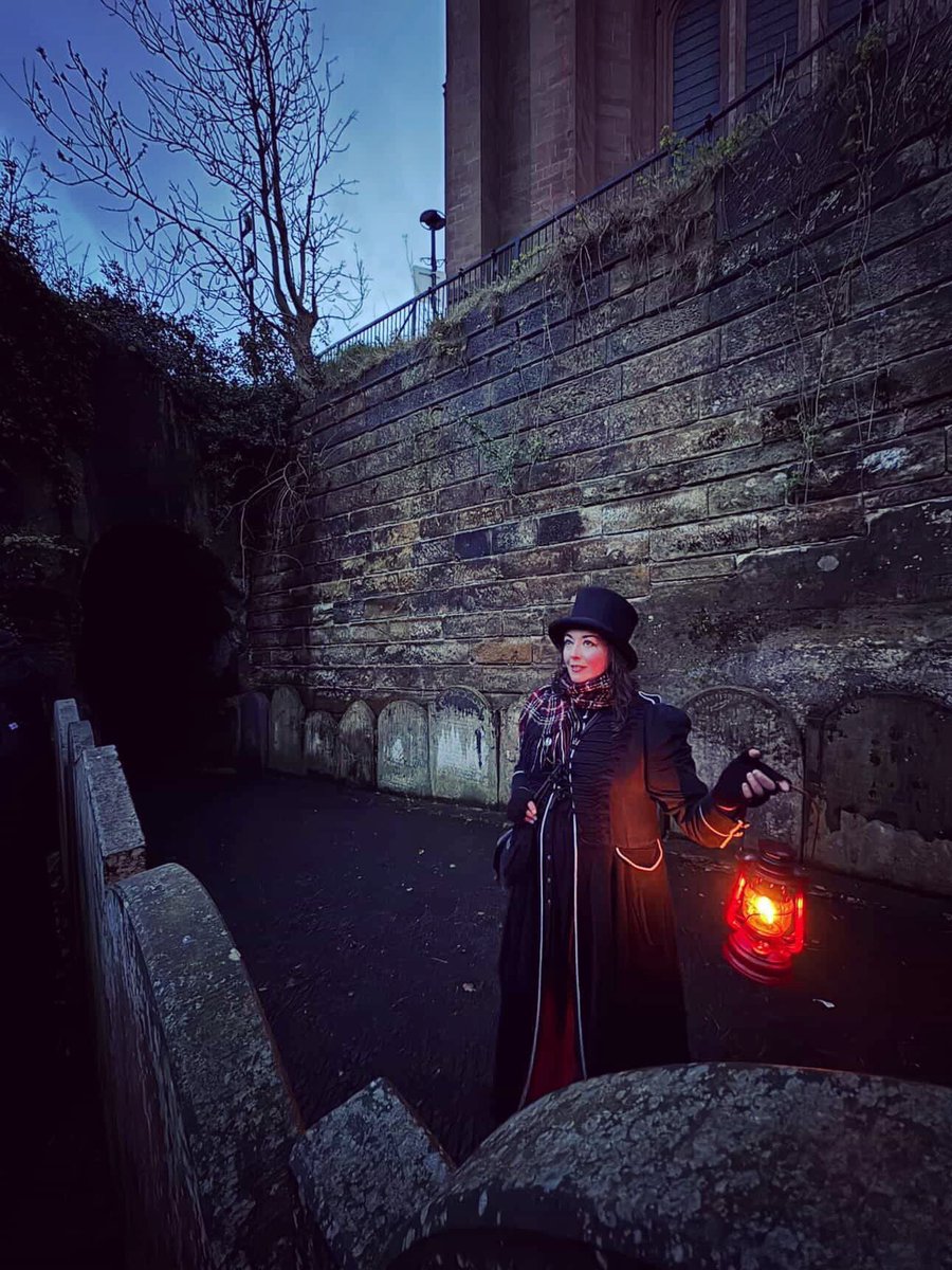 Shiverpool's tweet photo. #Halfterm #Liverpool #Thingstodo

Halfterm Shiverpool Street-Theatre, Family Fun, Frights and City Sights! 

🎟️ BOOK DIRECT 20% off code ‘Shiver’ Thurs-Sat
👻 £13 Sunday Specials

Holiday Dates 🗓️ 

🪦 Fri 22nd 7PM Hope Street Shivers
🎩 Sat 23rd 7PM Hope Street Shivers
🪦 Sun 24th 6PM Hope Street Shivers
🎩 Thurs 28th 7PM Hope Street Shivers
🪦 Fri 29th 7PM Hope Street Shivers
🎩 Sat 30th 7PM Auld City & Dead House 

🌺 Gather Ye Rose Buds while Ye May! 🌺 
Join us for Performance, Philosophy and Play!

🎟👇🏻 BOOK NOW 👇🏻🎟

🕸 https://t.co/xUohXIY0se
☎️ 0151 709 2030
📝 info@shiverpool.co.uk  

#liverpoolghosttour #shiverpool liverpoolghostwalk shiverpoolcommunityspirit