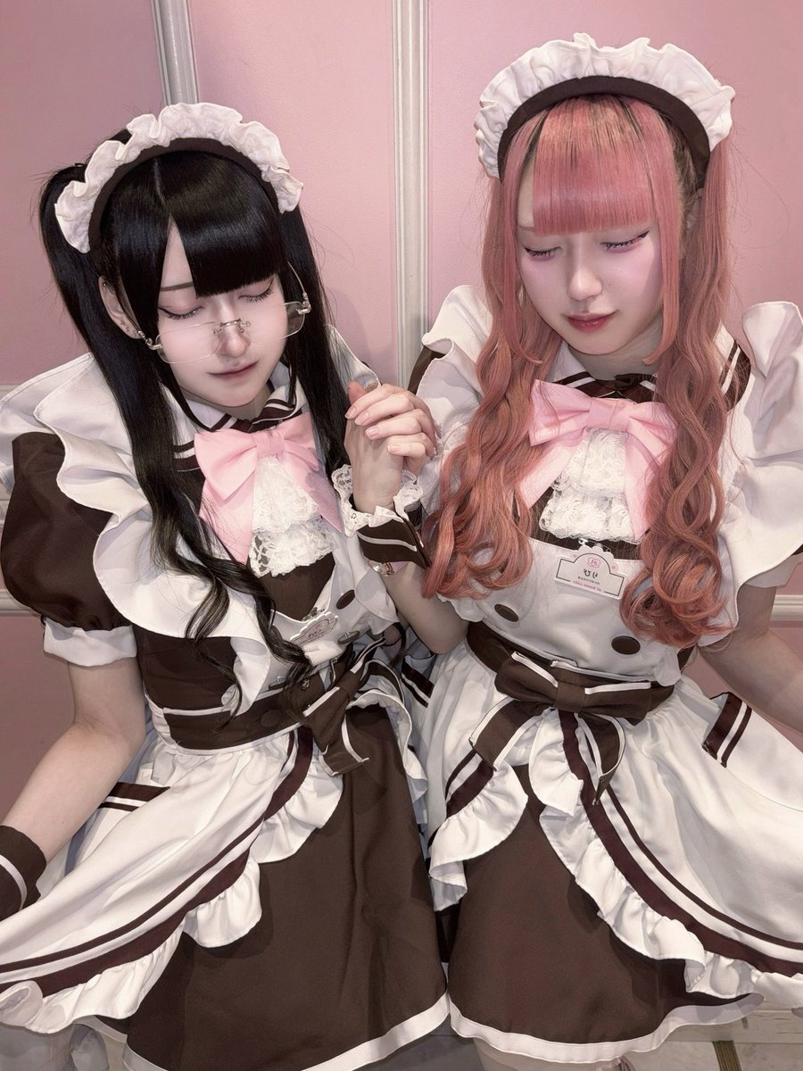 maid_ripi's tweet photo. 明日もずっとその先も君といたいだけ⭐️ https://t.co/HIR0EVHtkg