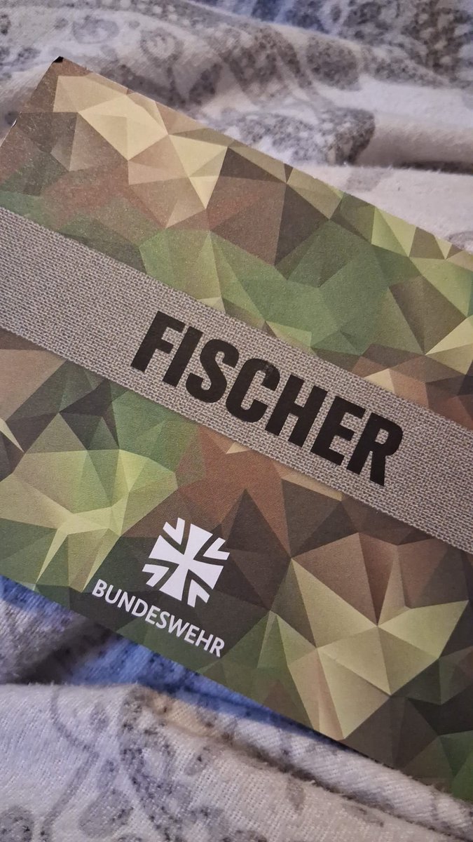 Weexfv's tweet photo. Ok Sie wollen mich holen 🤣🤣🤣🤣🤣 https://t.co/EoOX8HtqCp