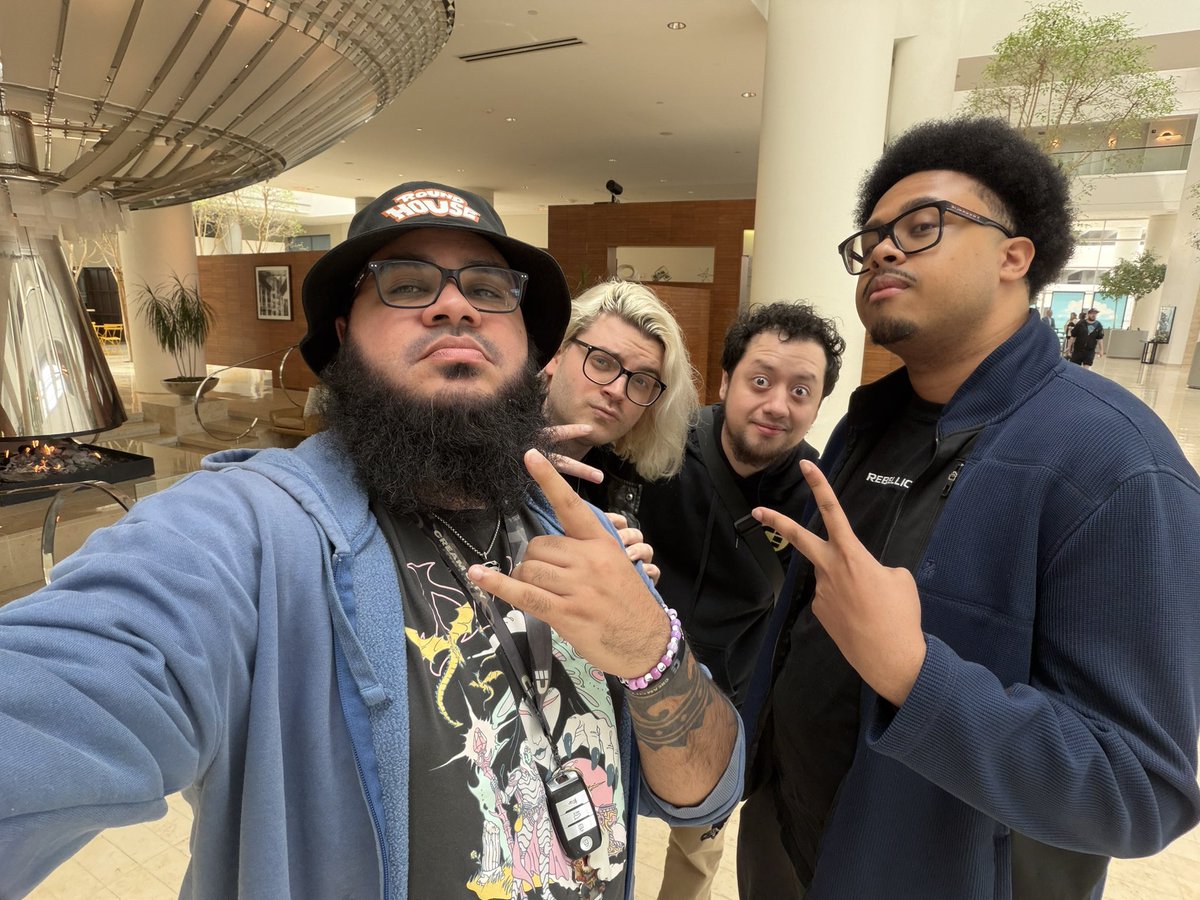 Medina_Prime tweet media