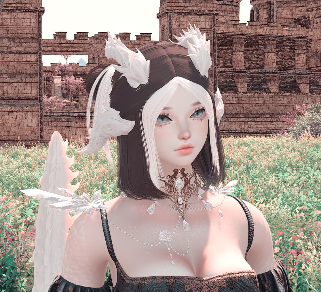 ♡𝓜𝓸𝓸𝓷♡ tweet media