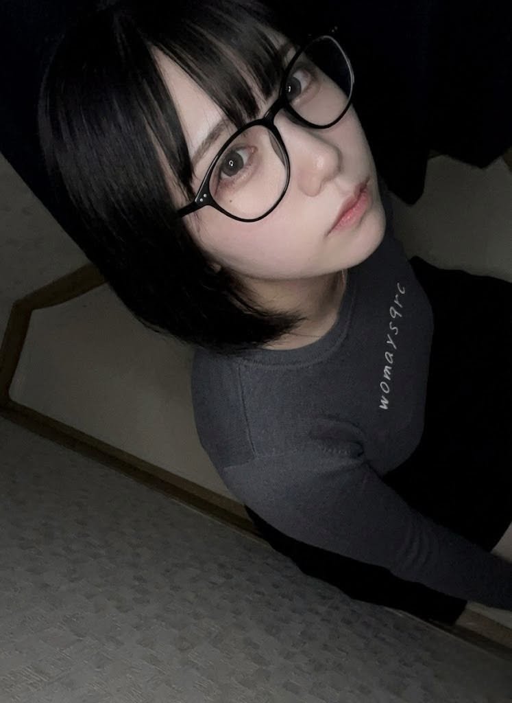 瑠璃 tweet media