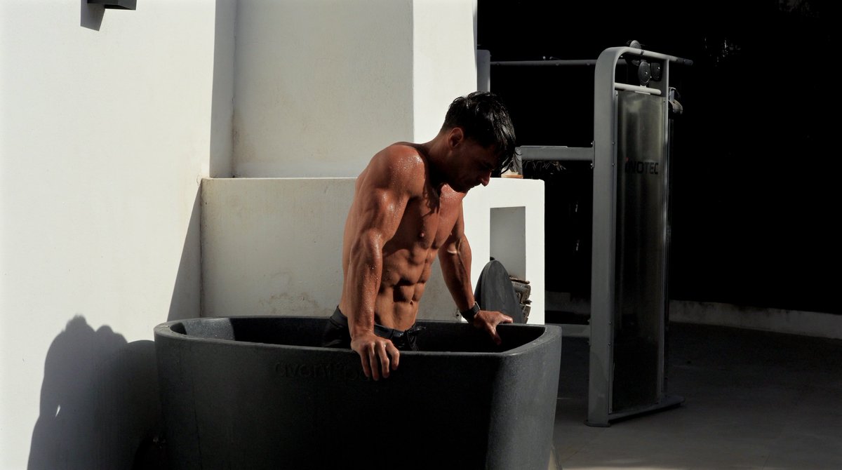 Rob Lipsett tweet media