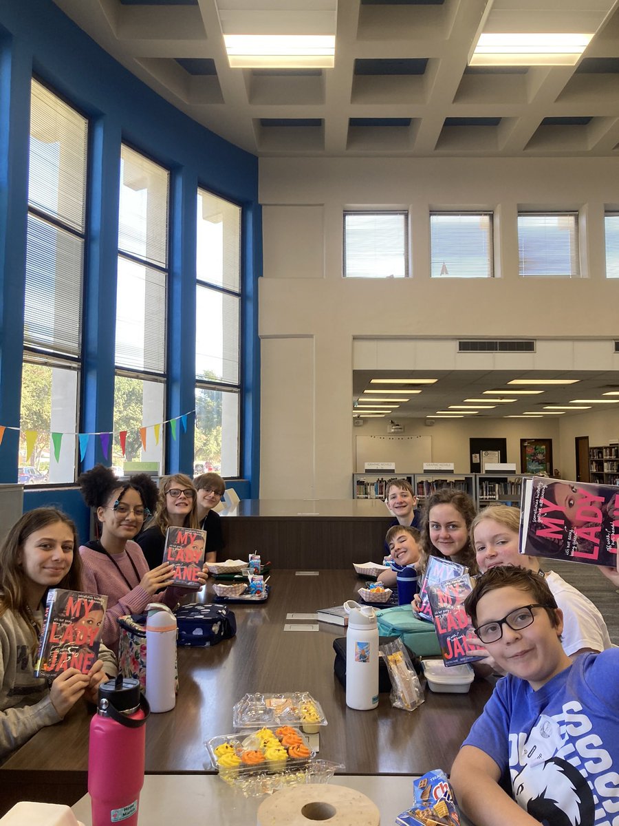 WWJHLibrary's tweet photo. 📚💙🐺The Westwood Library was full of activity all year! Monthly Book Clubs, Battle of the Books champions!, Fun Fridays, contests, challenges, cookie decorating and more! We will miss our 8th graders but can’t wait to do it all again next year! https://t.co/WnFDgzY7Cl