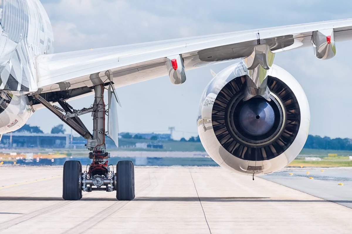 About Aviation tweet media
