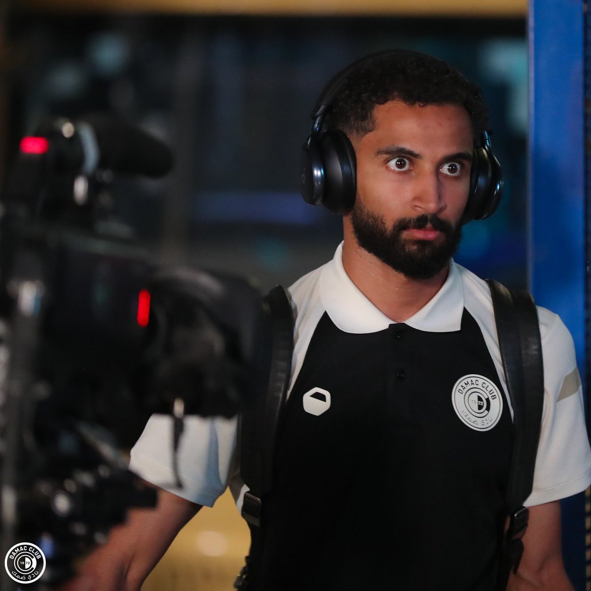 bn__Ayed's tweet photo. وش فيه 😂😂
شادها الحبيب لكن كومان اليوم هو اللي يخليه يهدي  #النصر_ضمك https://t.co/rhAnvJNhOs