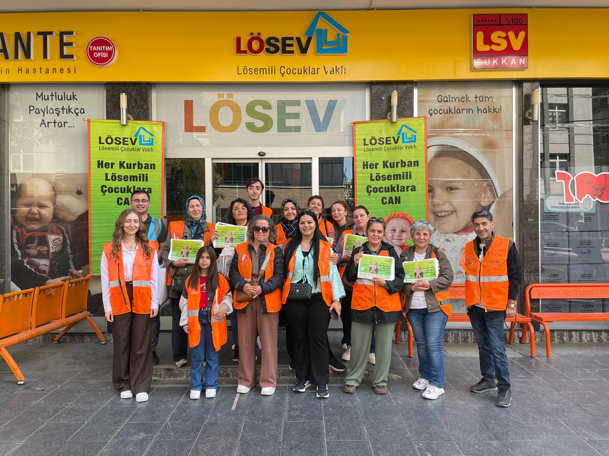 Yaseminvurgun55's tweet photo. Sizlerin bağışlarıyla bu yıl da
#HerKurbanLösemliÇocuklaraCan 
@losev1998 https://t.co/nZQ8jQeFuI