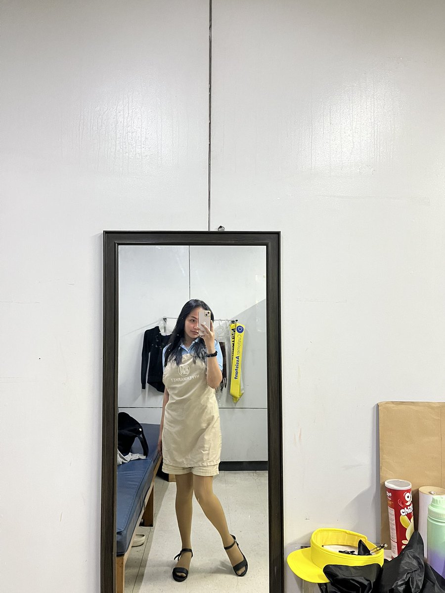 rthylmsm's tweet photo. back to reality ugh https://t.co/p2lDClI1OC