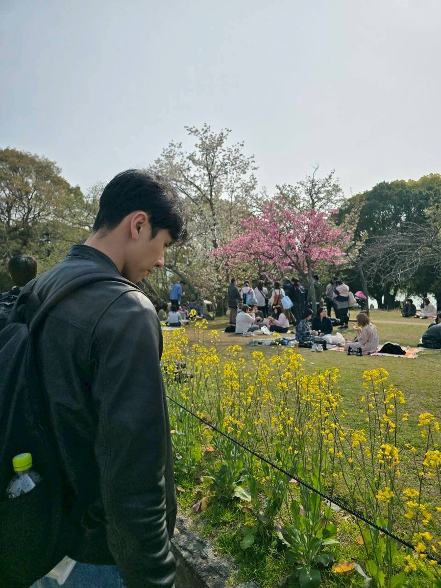 killme0214's tweet photo. 今天皮夾掉了，車子還在停車場沒錢繳費，來回走了兩趟我去過的地方跟店面，真的有點絕望…
結果該死的蘋果拒絕陌生來電… https://t.co/BBEE5vyxnH