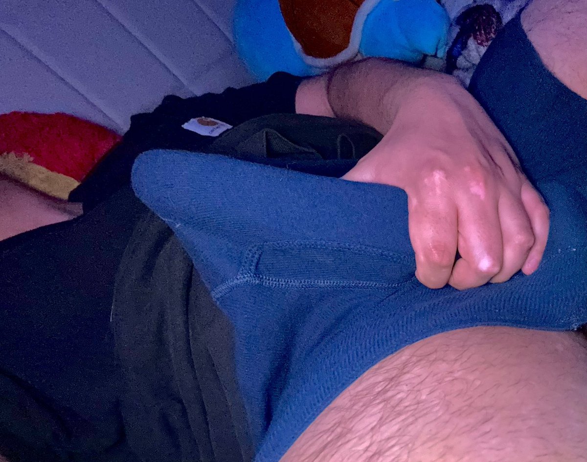JxyJxles's tweet photo. ⟡ 23M | 6’0
⟡ Hispanic | Native American 
⟡ He/Him
⟡ DMs open
⟡ Nerdy gamer #gooner 
⟡ Deep voice
⟡ I love spiderman🕸️

♡ + ↻ for moots 

#nsfw #nsfwtwt #moothunt https://t.co/esblN14b4G