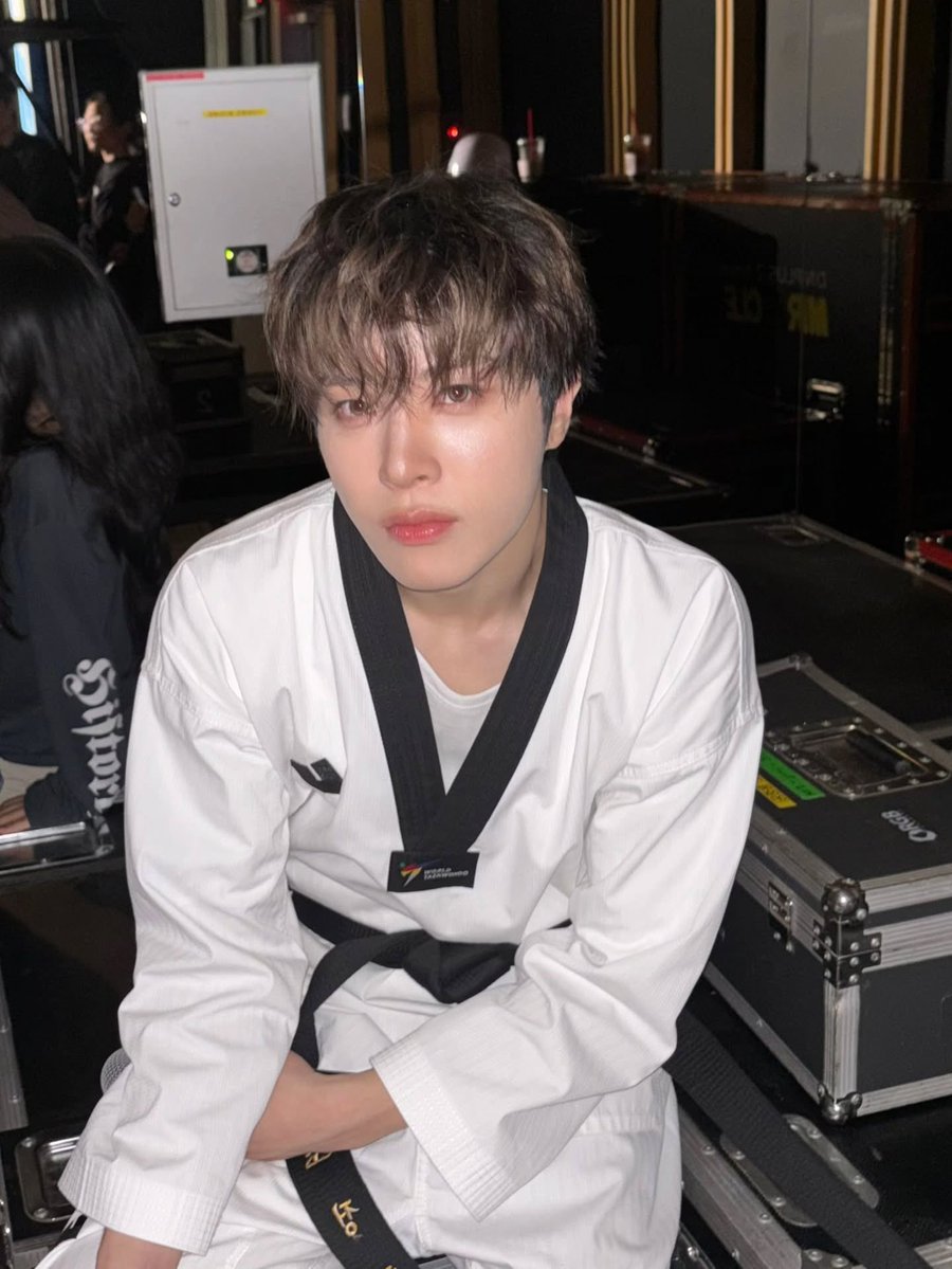 화니편♡ tweet media