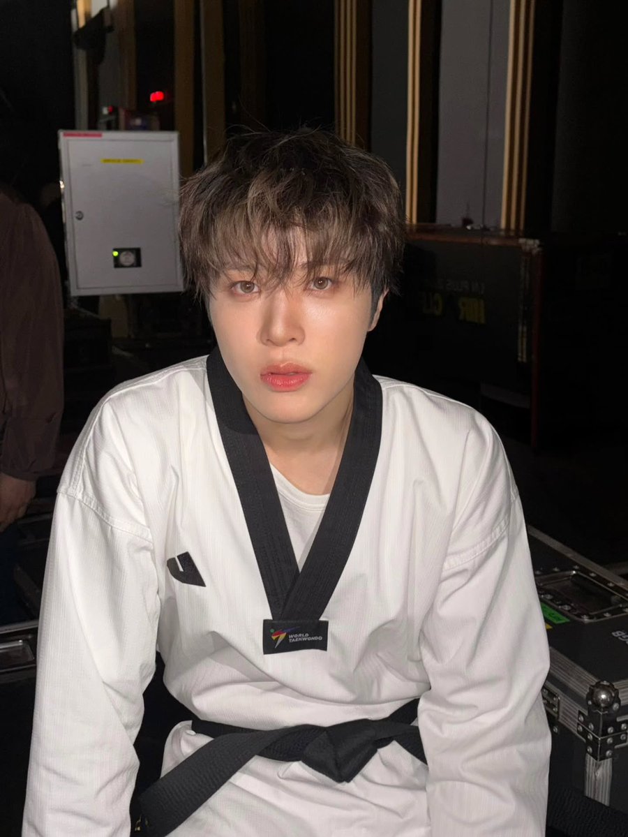 화니편♡ tweet media