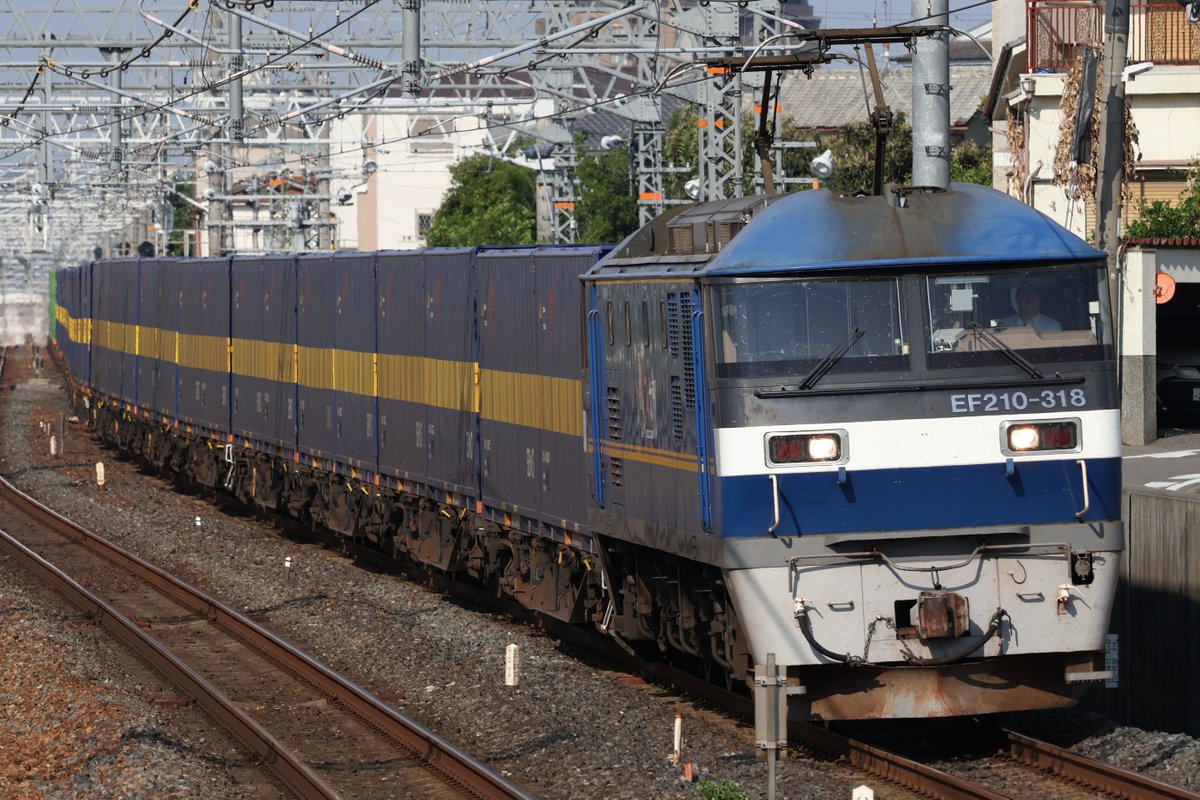oc52517's tweet photo. #これを見た人は無言でJR貨物の画像を貼れ https://t.co/jT7Y3eNc6F
