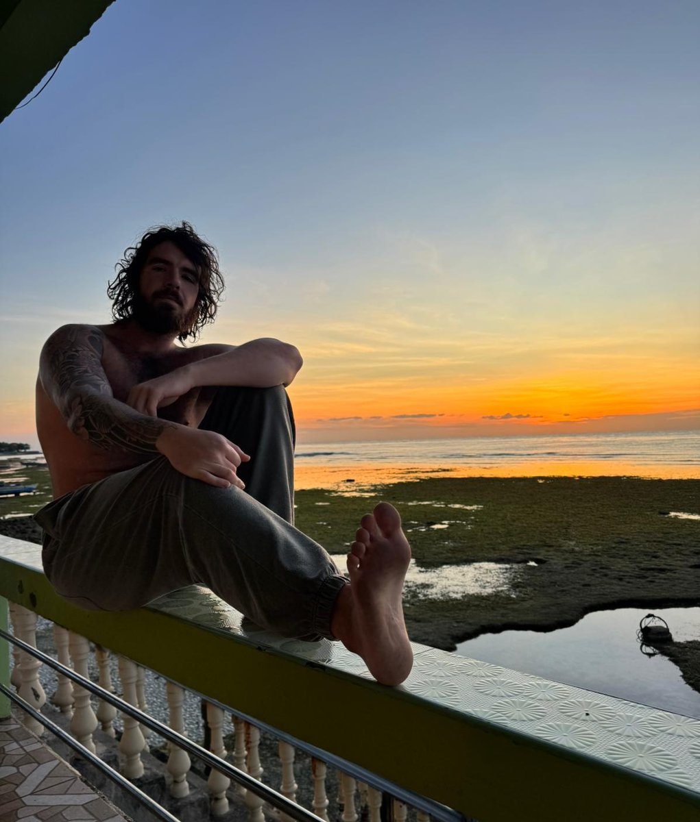 Big Foot Jake tweet media