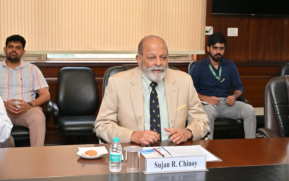 Manohar Parrikar IDSA, New Delhi tweet media