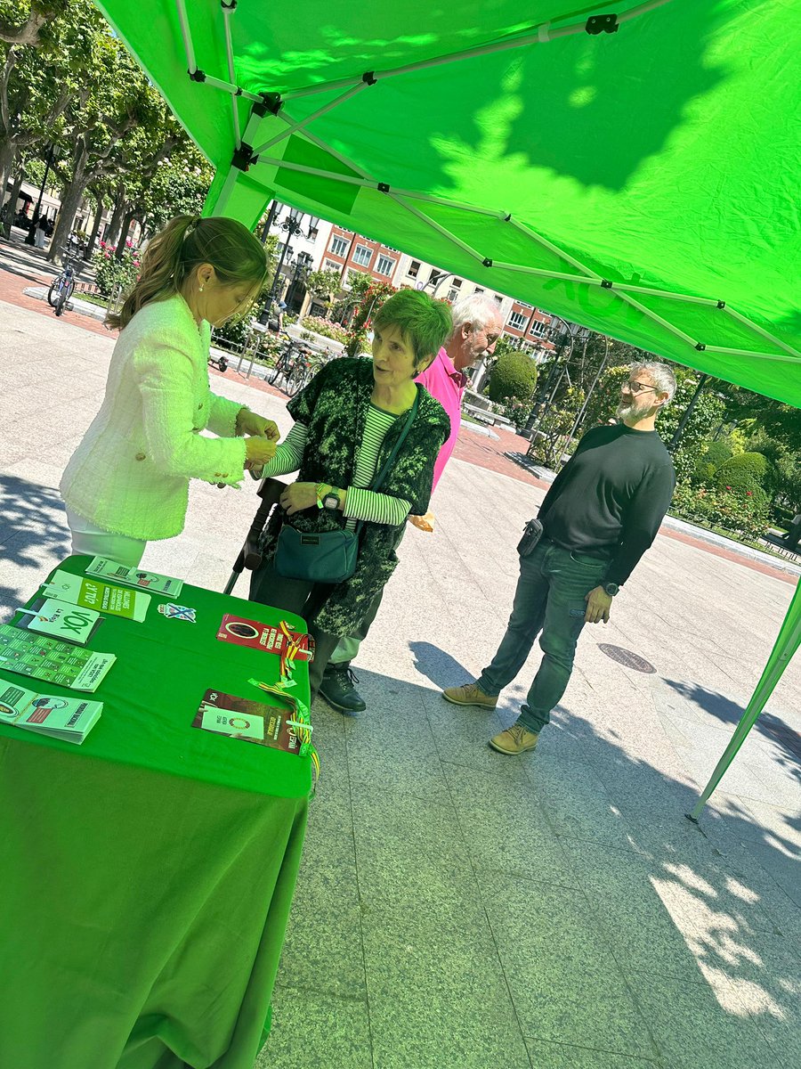 VOXLogroño tweet media