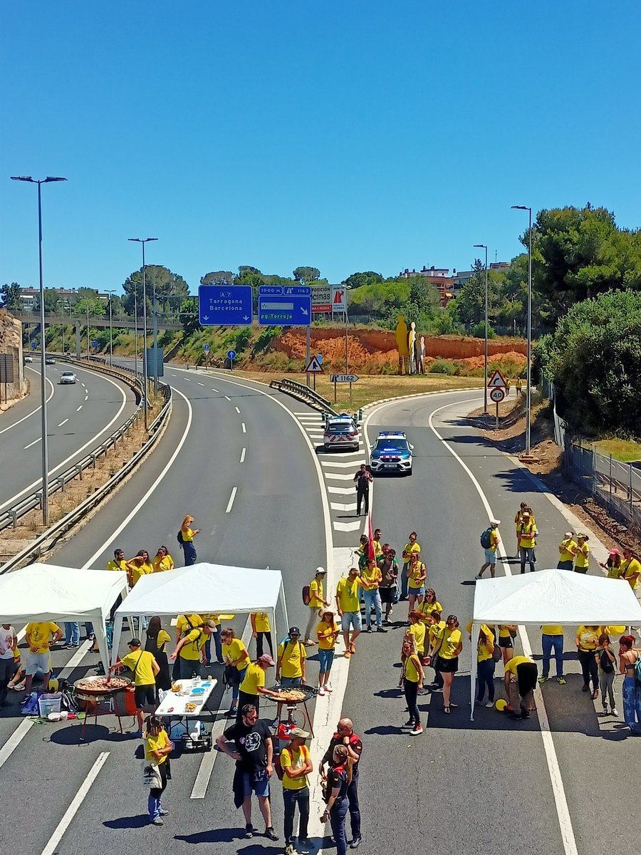 DeixaDeSerUnailla - CGT Ensenyament Camp de TGN tweet media