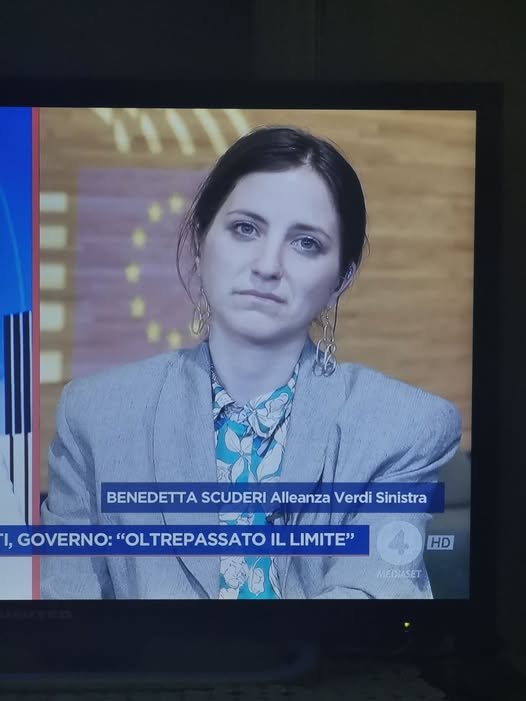 Michi tweet media