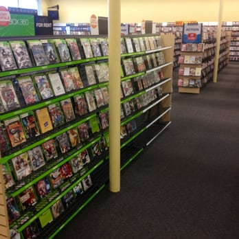 VideoGameHstry's tweet photo. What's the first video game you remember renting from Blockbuster? https://t.co/4i6LnP5G7Z
